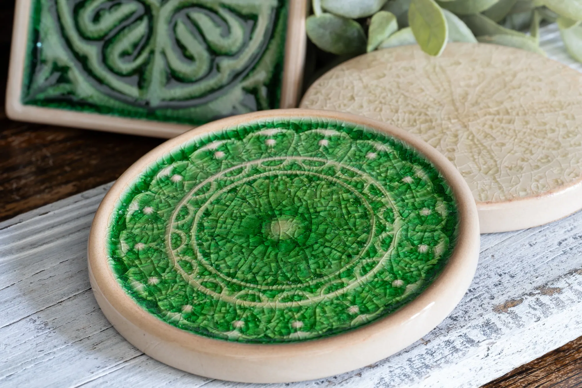 Steingutuntersetzer 'Mandala', dunkelgrün, Ø 11 cm, H 1 cm