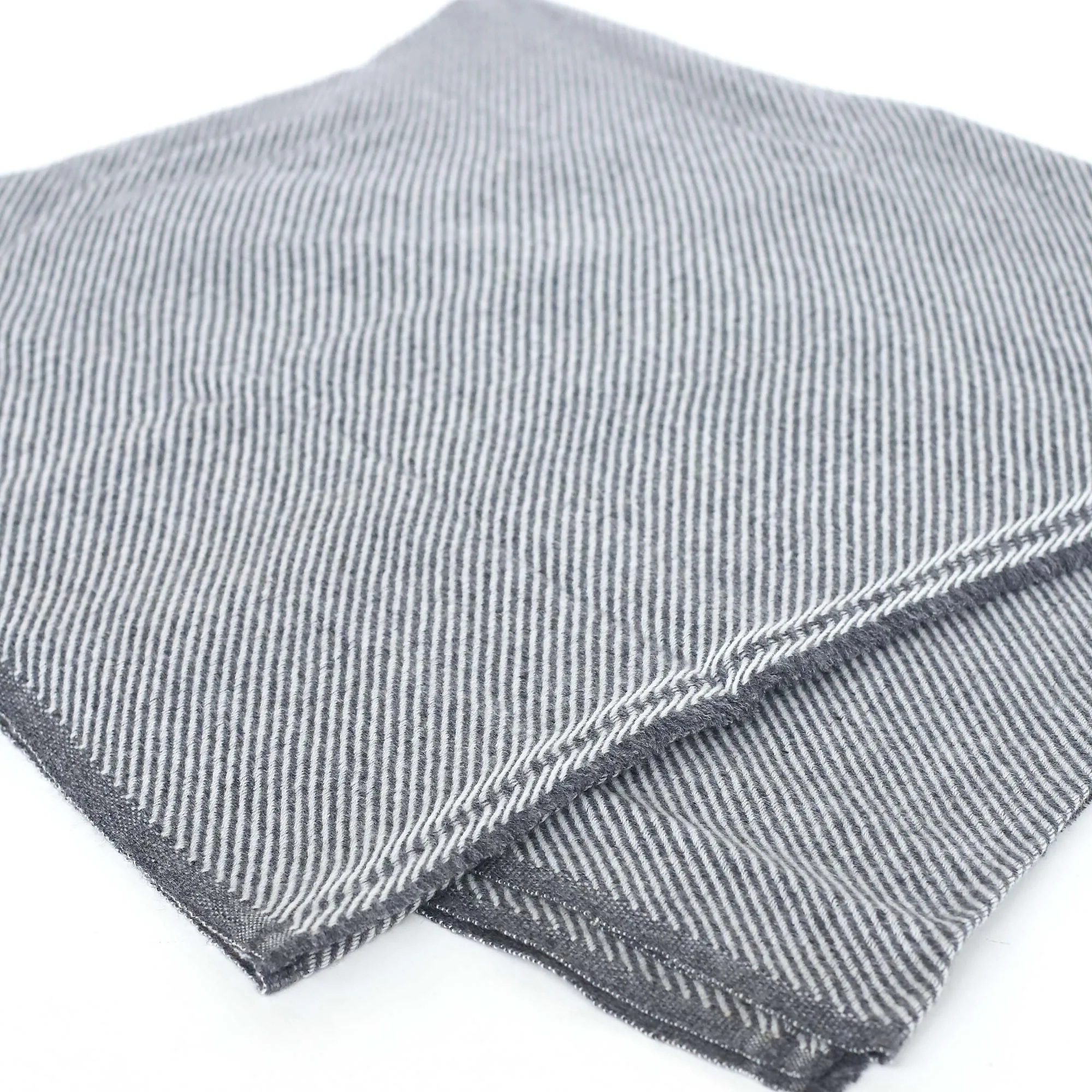 Wolldecke 'Janne', Grautöne, T 270 cm, B 135 cm