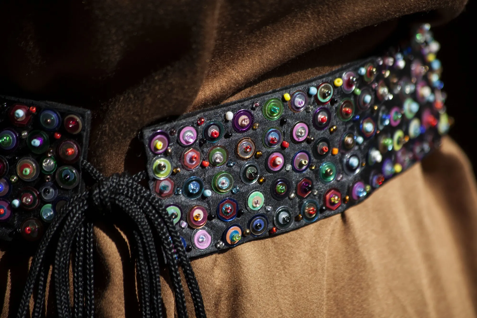 Schmuckgürtel mit Pailletten und Perlen, schwarz, L 85 cm, B 5 cm