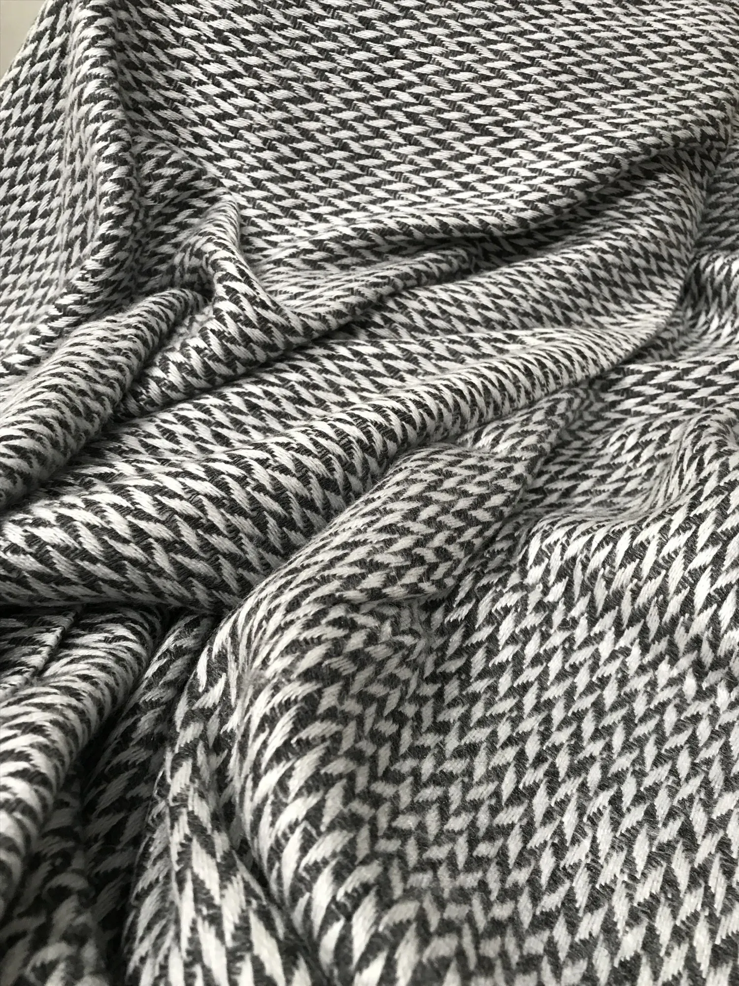 Wolldecke 'Radik', schwarz-weiß, T 270 cm, B 135 cm