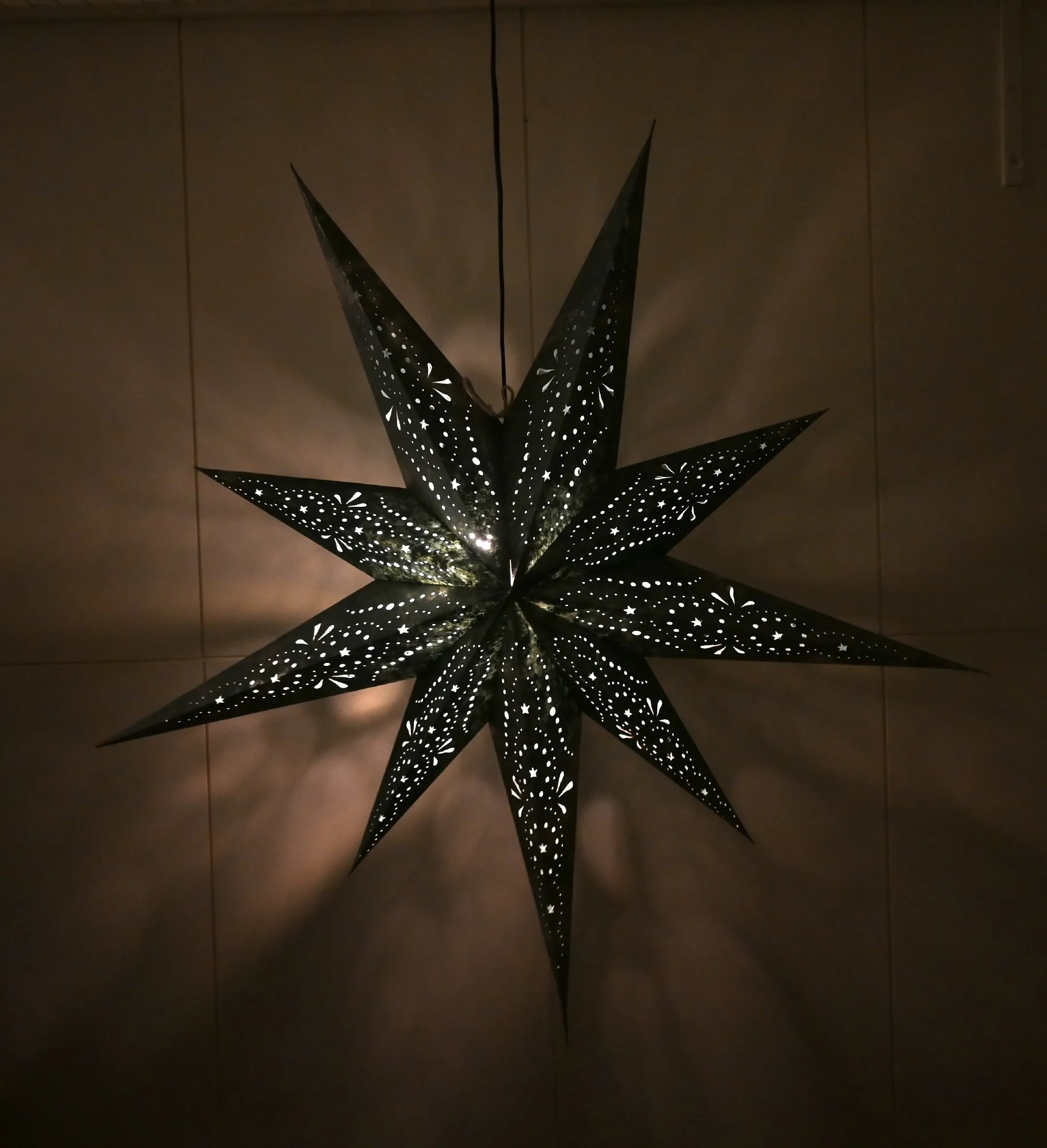 Papierlampe Stern 'Reena', silber-grau, Ø 100 cm, L 26 cm