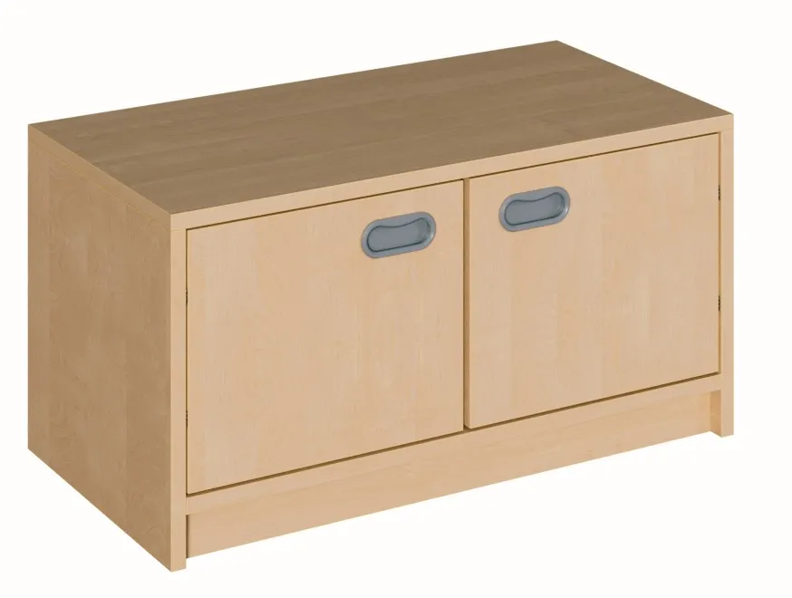 Geschlossener Schrank, Breite 102 cm, doppeltürig