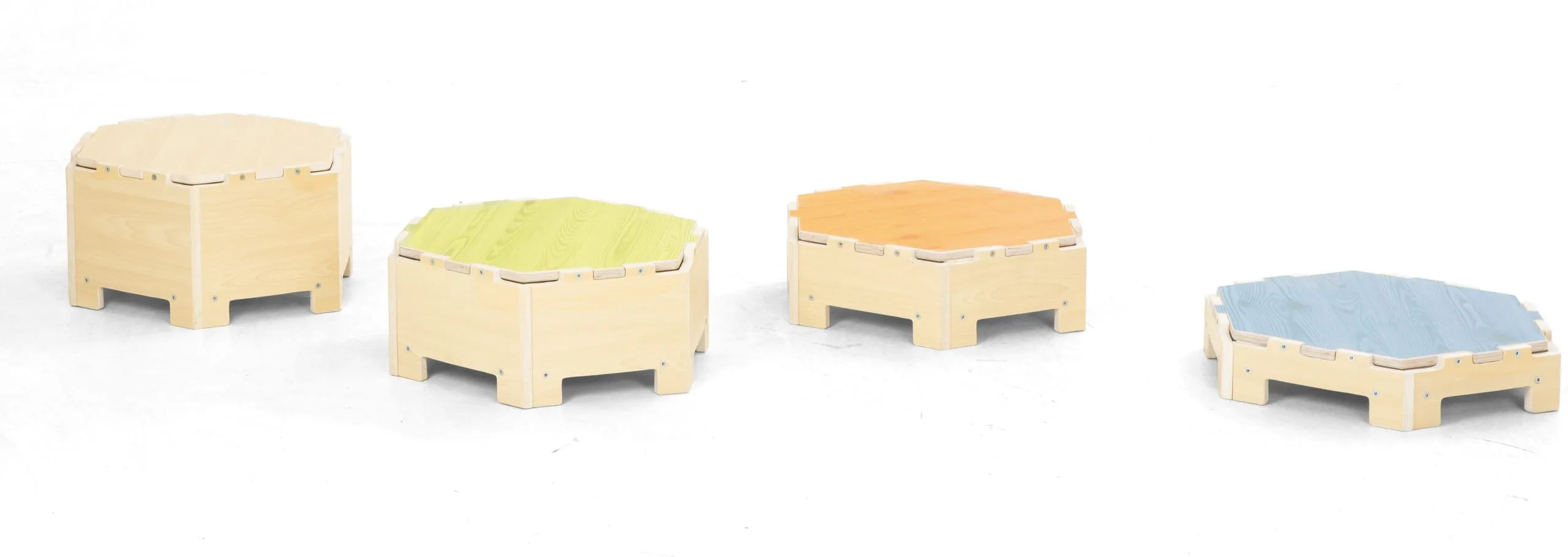 Wisdom Set aus 4 stapelbaren Balancierelementen in Prismaform