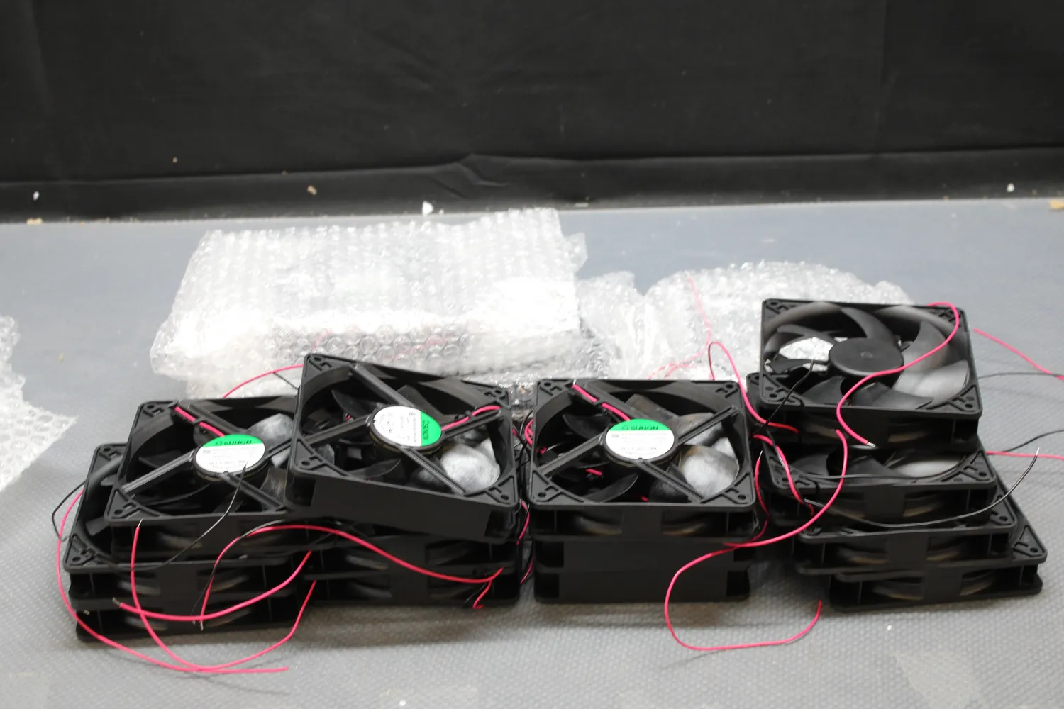 Sunon Eec0252 B2 000 U A99 Axiallüfter Lüfter 24 V/Dc 157.97m³/H 20 Stück B-Ware