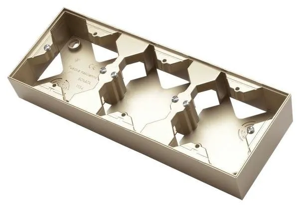 Installationsdose zur Serie SONATA dreifache Champagner goldfarbig Ospel Sonata PNP-3R/39