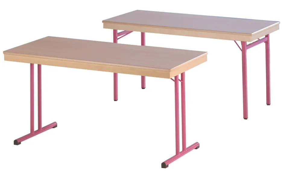 Klapptisch mit T-Fuß-Gestell
